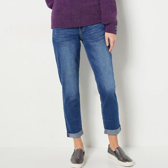 Laurie Felt Medium Wash Classic Boyfriend Jeans - Picture 8 of 8